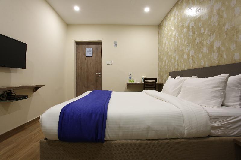 Ocean Suites Hotel มุมไบ ภายนอก รูปภาพ