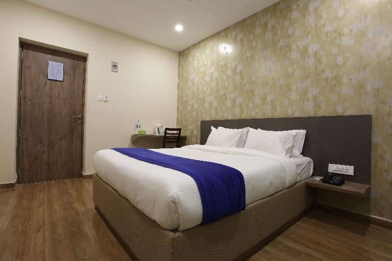 Ocean Suites Hotel มุมไบ ภายนอก รูปภาพ